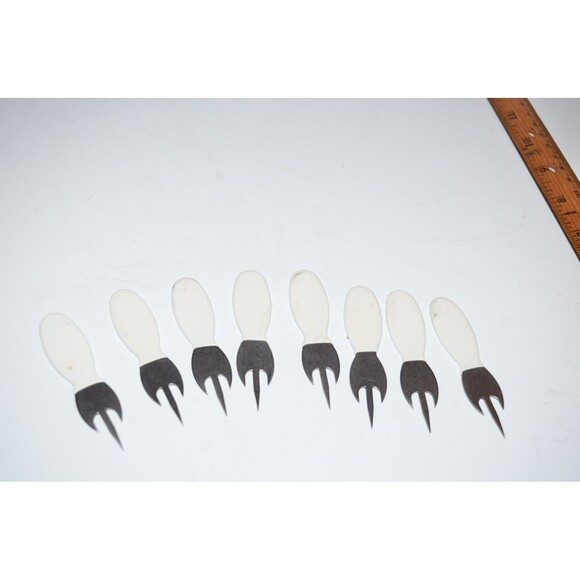 Vtg SS Corn on the Cob Holder fork set rubber end metal Estate find 8 pc 4 pair - Picture 3 of 4